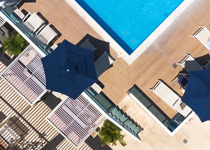 Aquamare Hotel