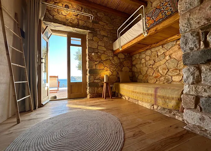 Phisis Nature Retreat