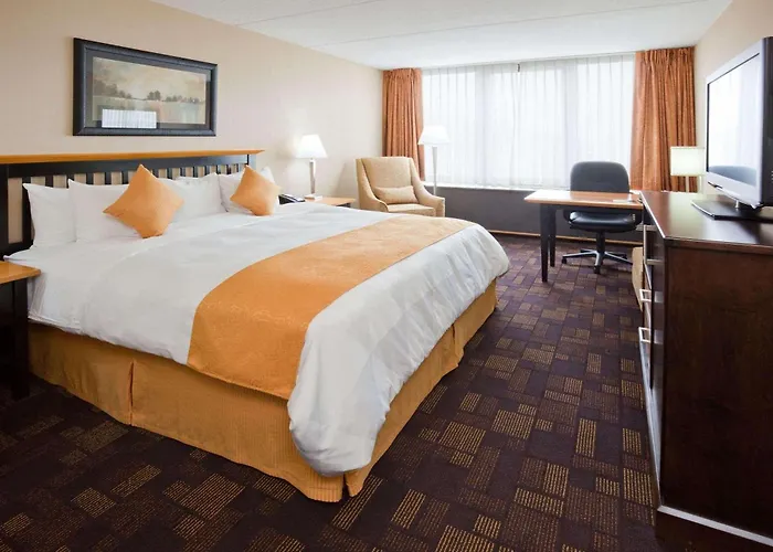 Radisson Hotel Milwaukee West