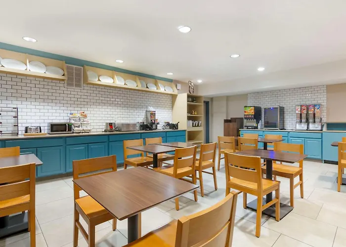 Country Inn & Suites By Radisson, Columbia, Mo