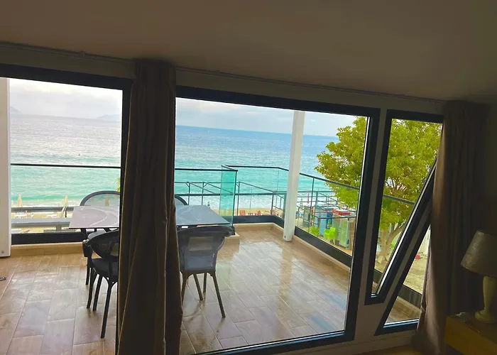 Hotel Tramonto Vlore