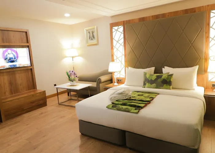 United Hotel International