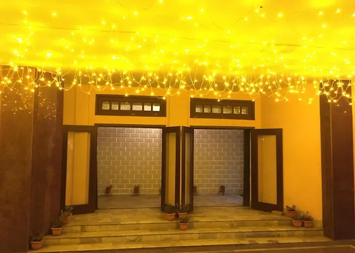 Hotel Indsurya