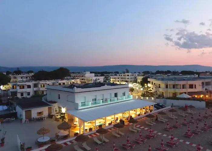 Albergo Diomedee Rooms On The Beach