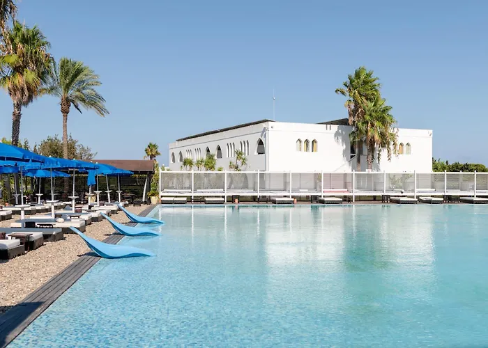 Baia Dei Turchi Resort
