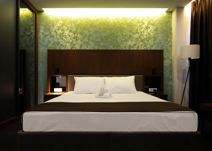 Hotel Bograd - Apartments&Lounge Station