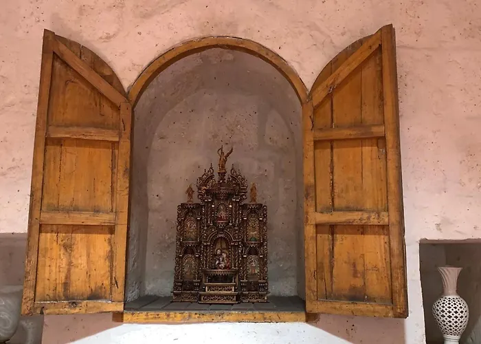 Hotel Los Tambos Colonial