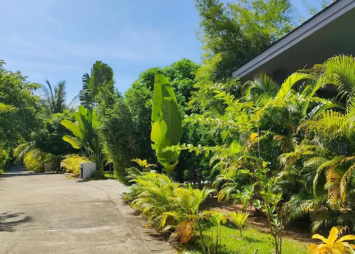 Baan Sawadee Villa