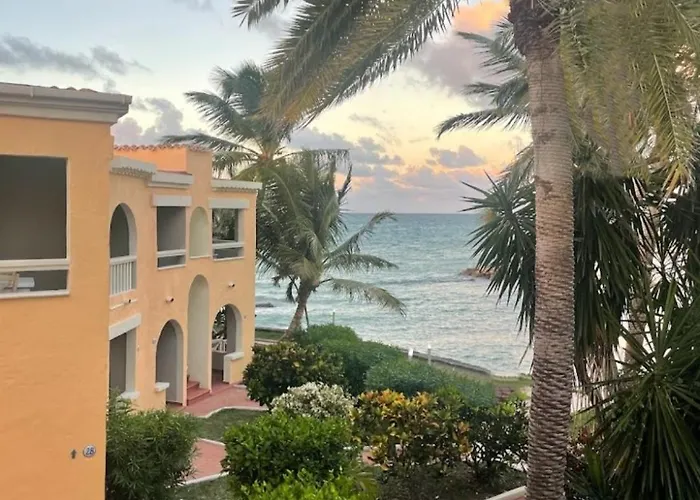 Northshore Seaside Suites