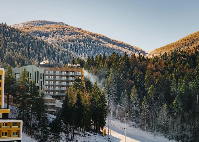 Hotel Nomad