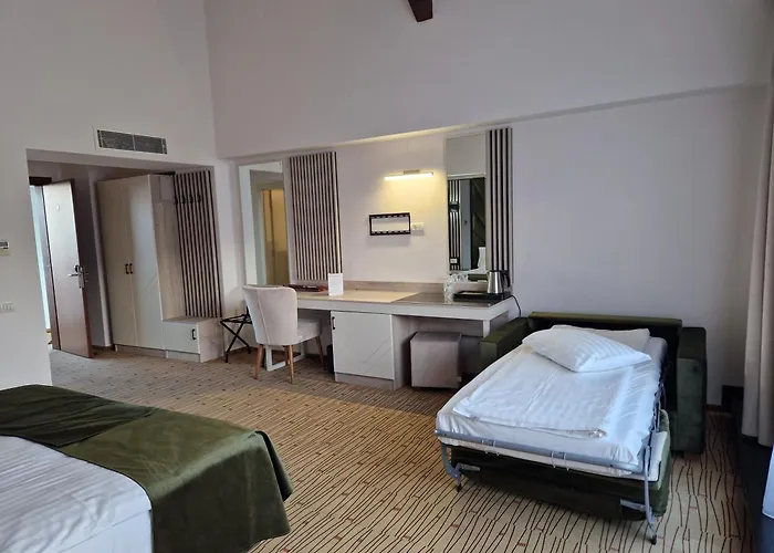 Hotel Wolf 2