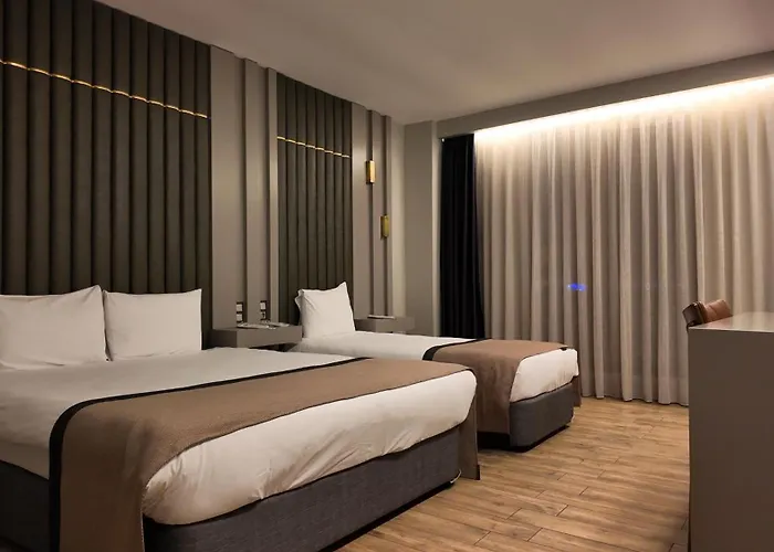 Lala Grand Hotel