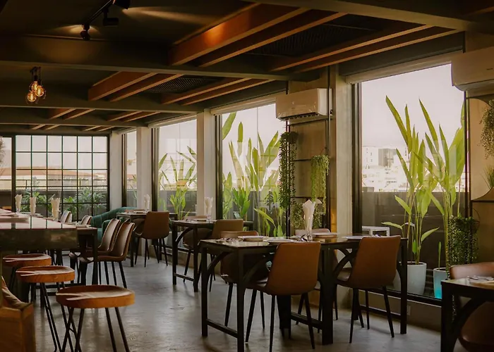Serene Stays Hotel