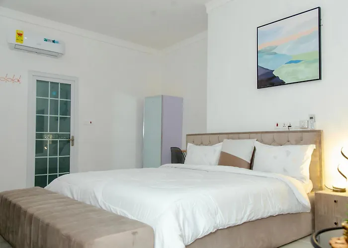 Brymac Hotel