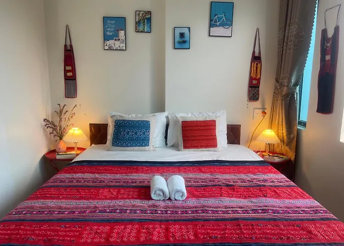 Ha Giang Yolo House&Loop Tours