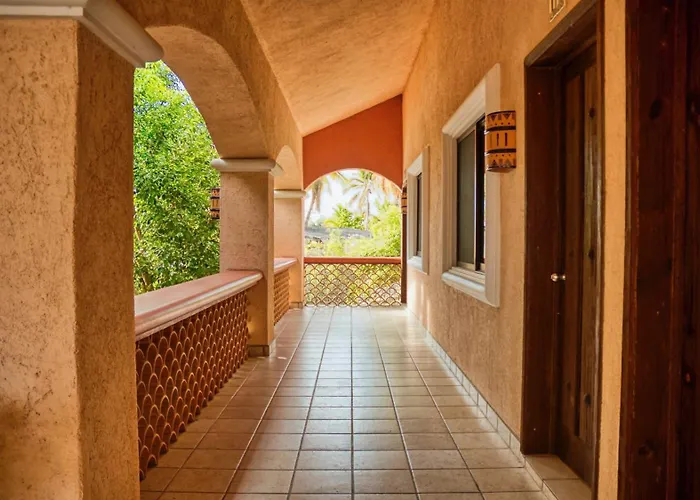 Los Barriles Hotel