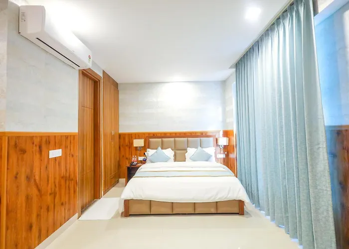 Clay Inn Hotel, Sohna Road, Sector 49, Gurugram