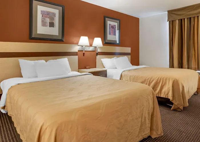 Quality Inn & Suites South-Obetz