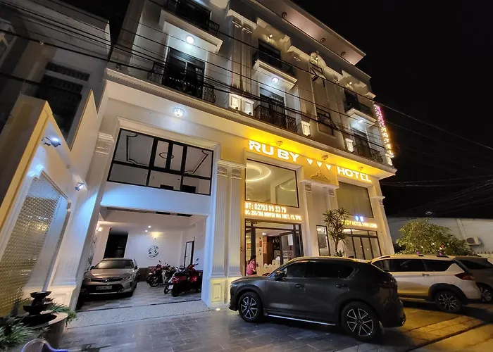 Ruby Hotel Vinh Long