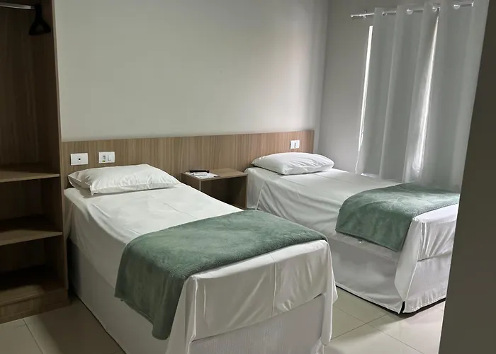 Mahle Hotel - BR 116, km 48