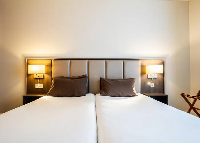 Hotel De Flore - Montmartre