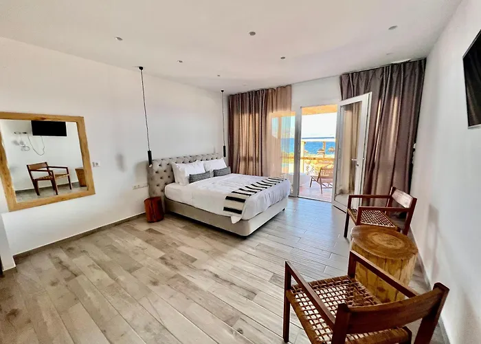 Akre Hotel - Designed For Adults