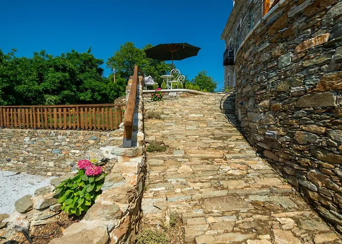 Nostos Country House