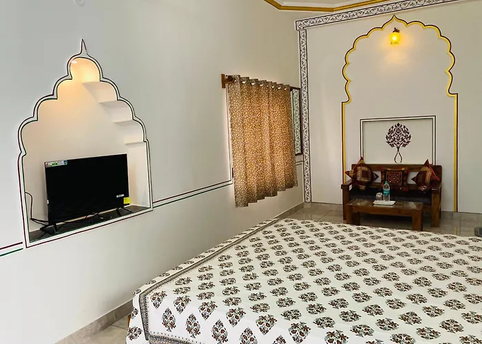 Hotel Tulsi Palace