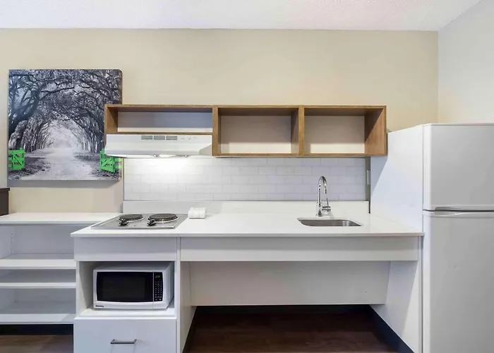 Extended Stay America Suites - Seattle - Redmond