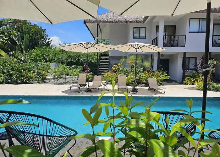 Yuli Hotel