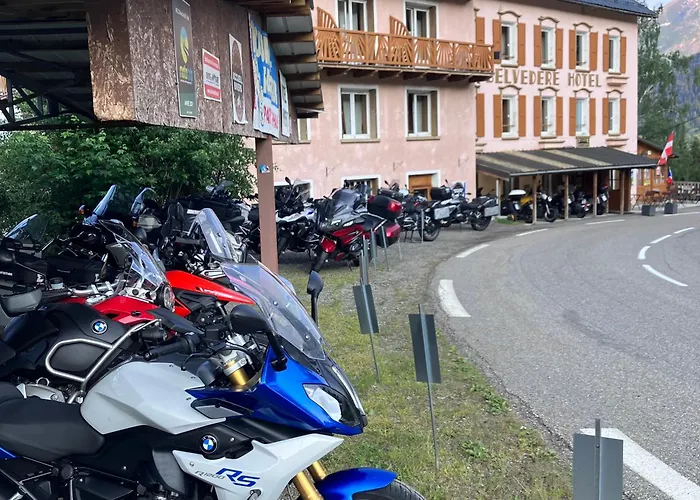 Belvedere Relais Motos