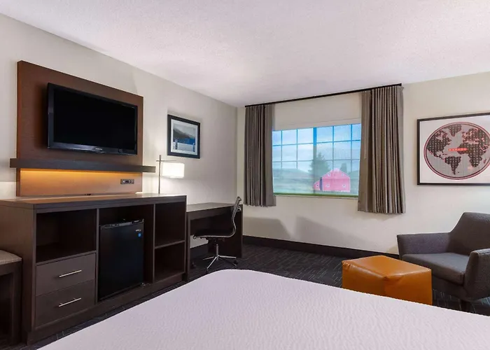 Ramada By Wyndham Spokane Airport