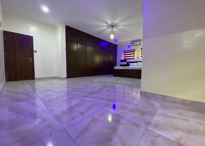 Mok Apartments & Suites