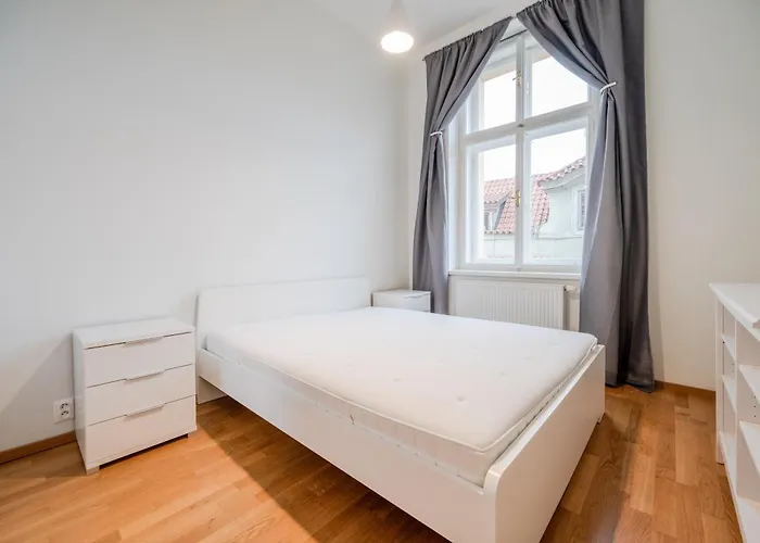 Hotel U 3 Pstrosu