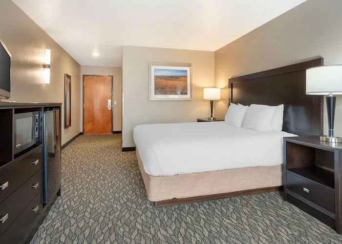 Best Western Wheatland Inn