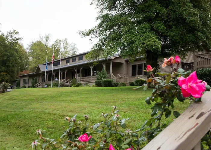Fontana Village Resort & Marina