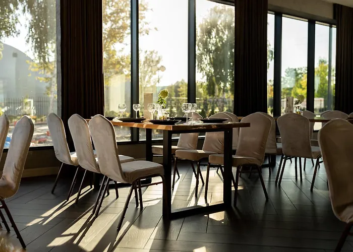 Hotel Promenada Biznes & Wypoczynek