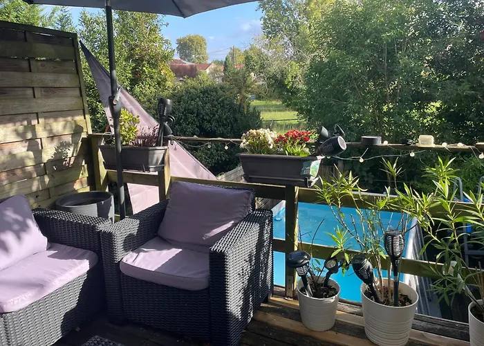 Maison Cosy Entierement Climatisee Avec Piscine