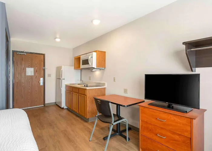 Extended Stay America Select Suites - Cleveland - Avon