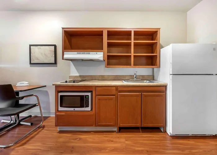 Extended Stay America Select Suites - Denver - Aurora
