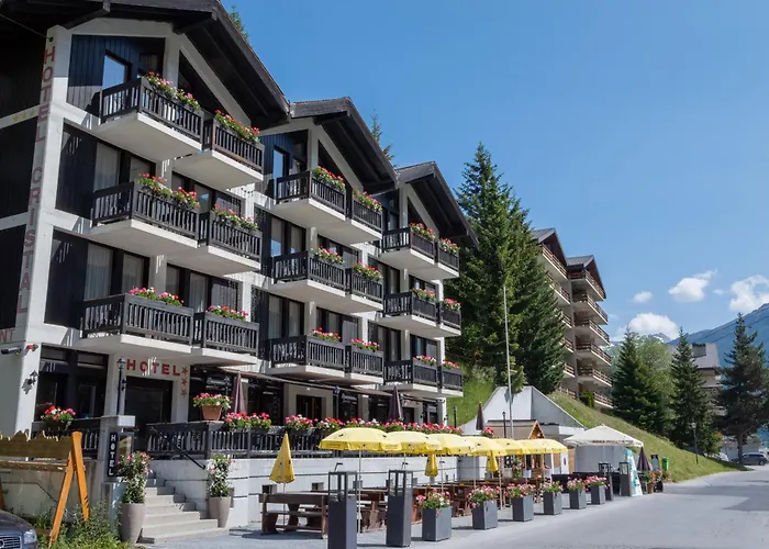 Hotel Cristal - Swiss Riders Lodge Grimentz