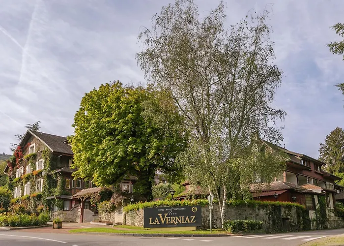 La Verniaz Et Ses Chalets