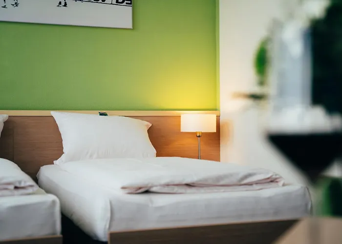 Business-Sporthotel Großwallstadt