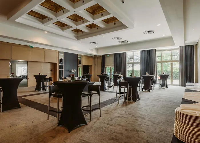 Serwir Hotel