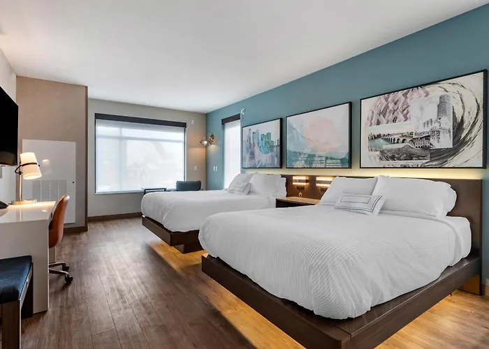 Cambria Hotel Minneapolis Downtown