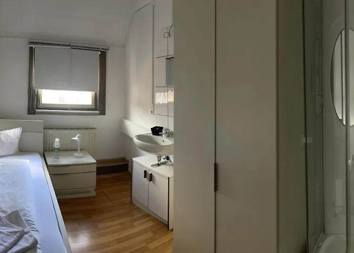 Linde Restaurant & Hotel