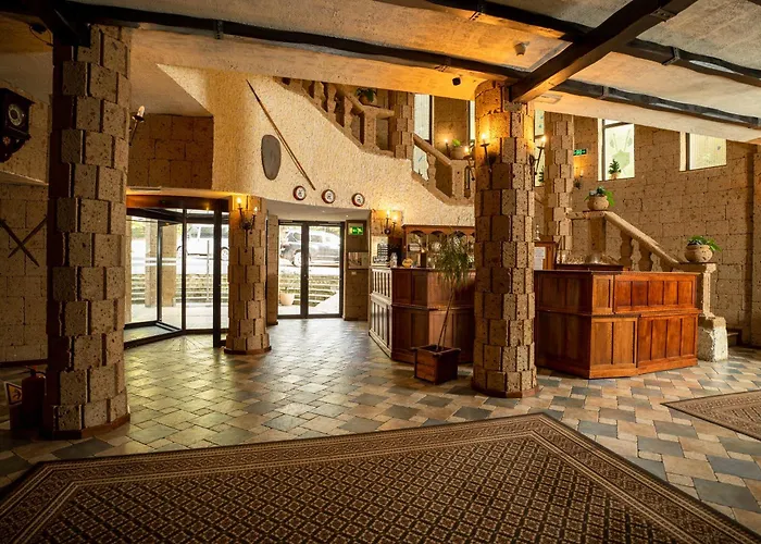 House Of Dracula Hotel