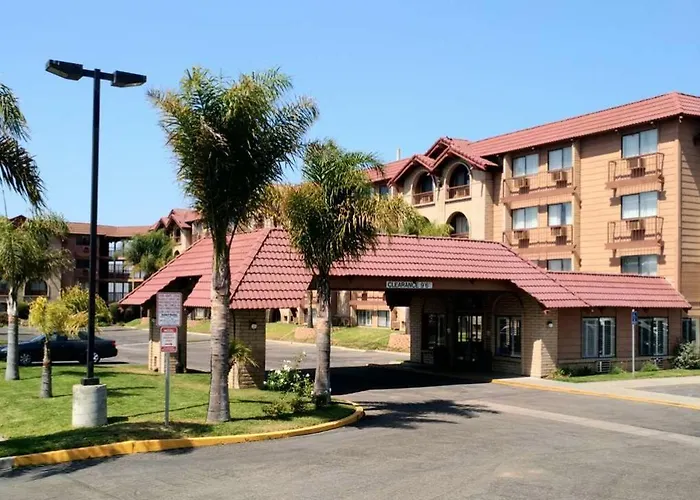 Lompoc Valley Inn And Suites