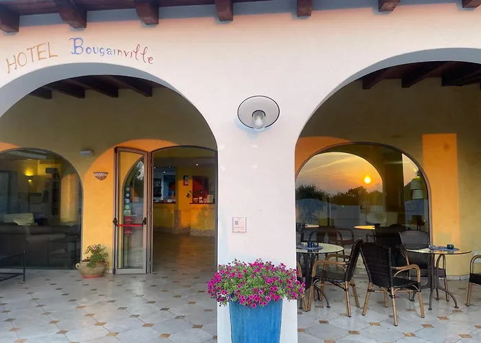 Hotel Bougainville