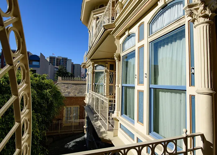 Horton Grand Hotel